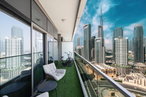 2BR 2BA Family Apartment with BURJ KHALIFA View and INFINITY POOL in HIGH FLOOR Dubai Downtown